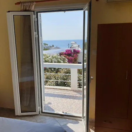 Irida Syros